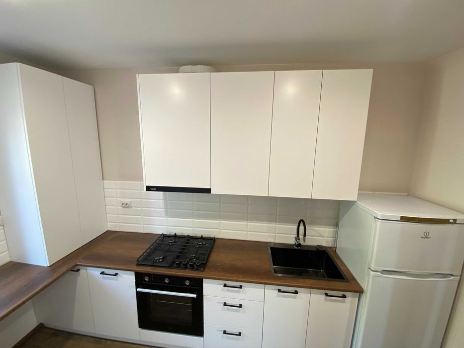 Такого будинку в Черкасах не знайти. Передмістя, 15 хв. с. Будище.