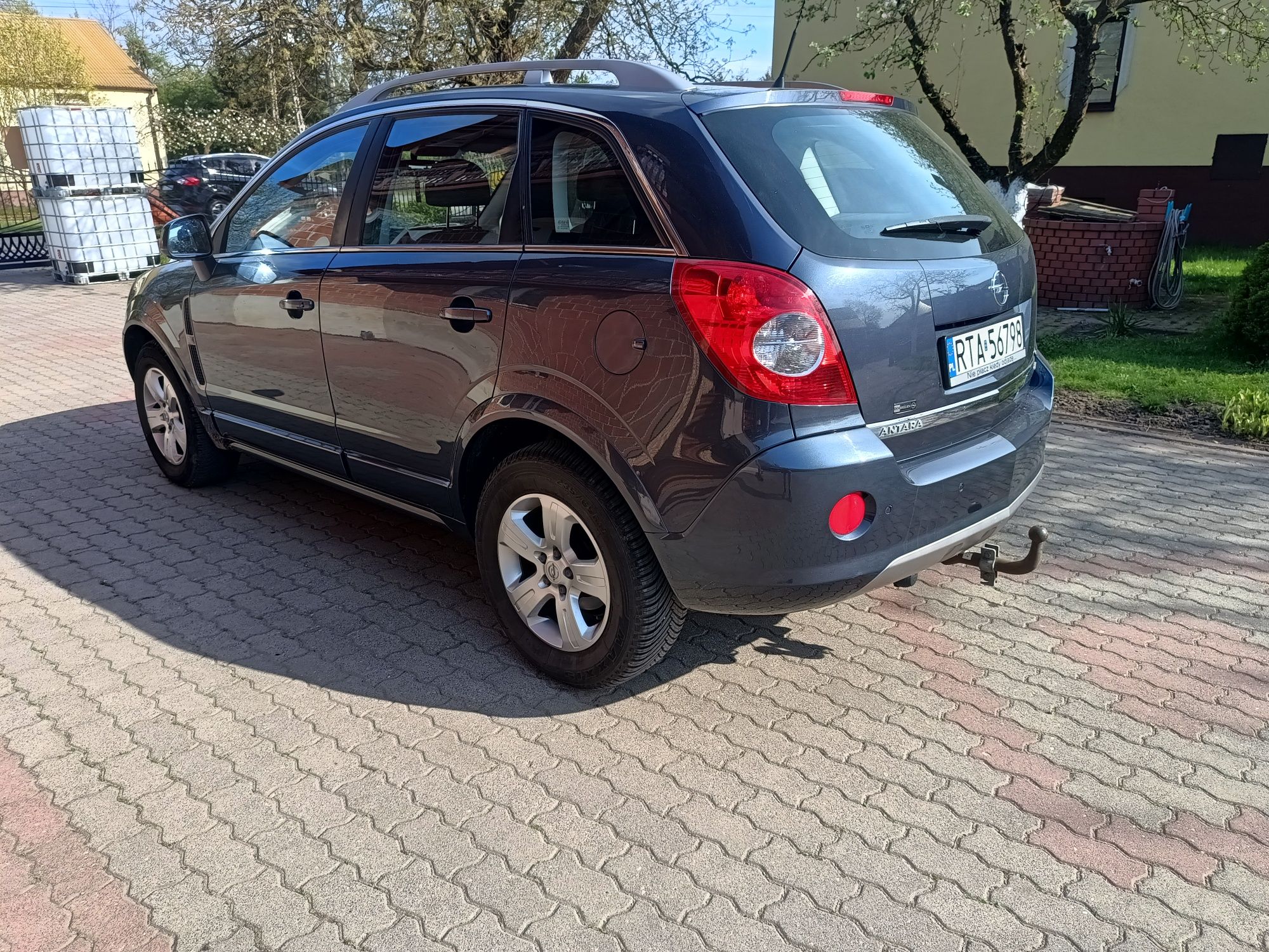 Opel Antara 2.4 benzyna