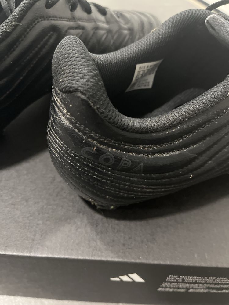 Chuteira adidas copa