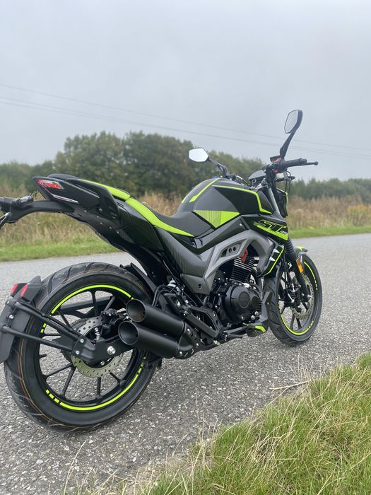 Мустанг ст 200