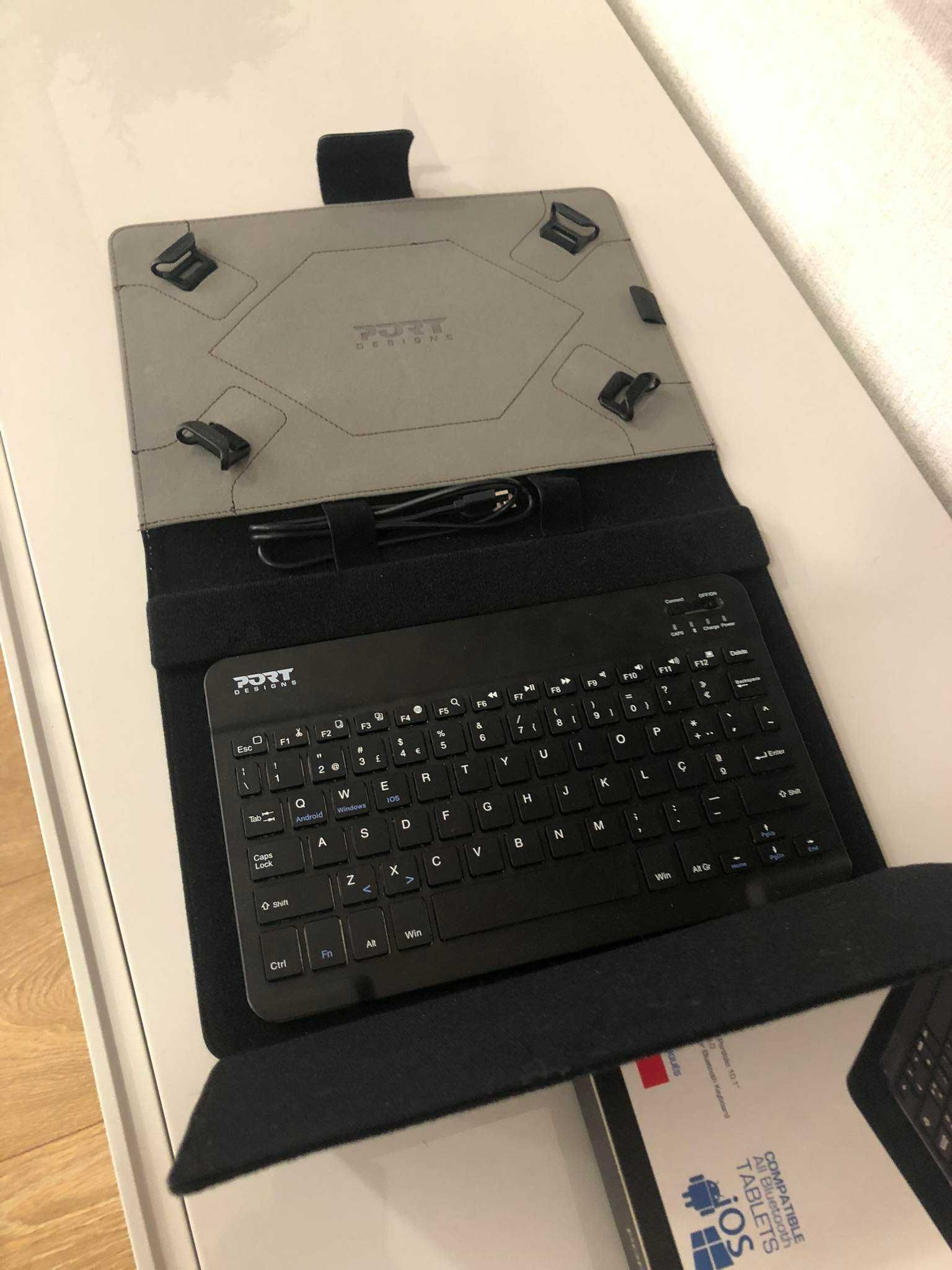 Capa Tablet com Teclado Bluetooth