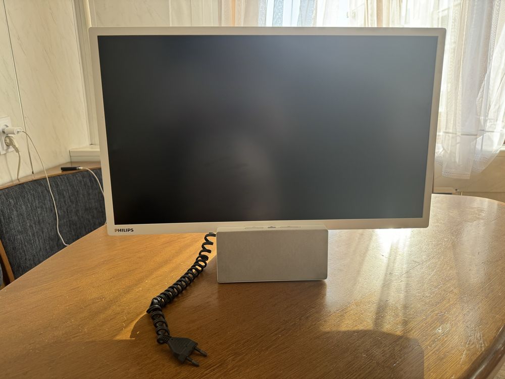Телевізор PHILIPS 24PFS5242/12