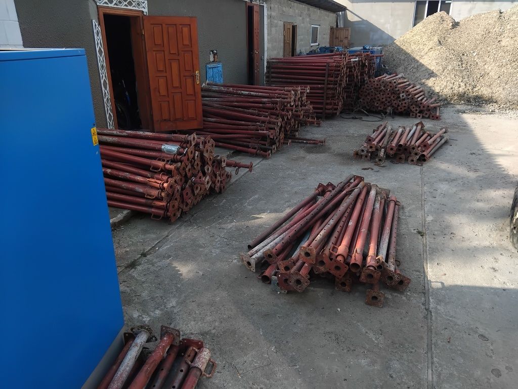 Стойки опалубки 1.69м 2.80м