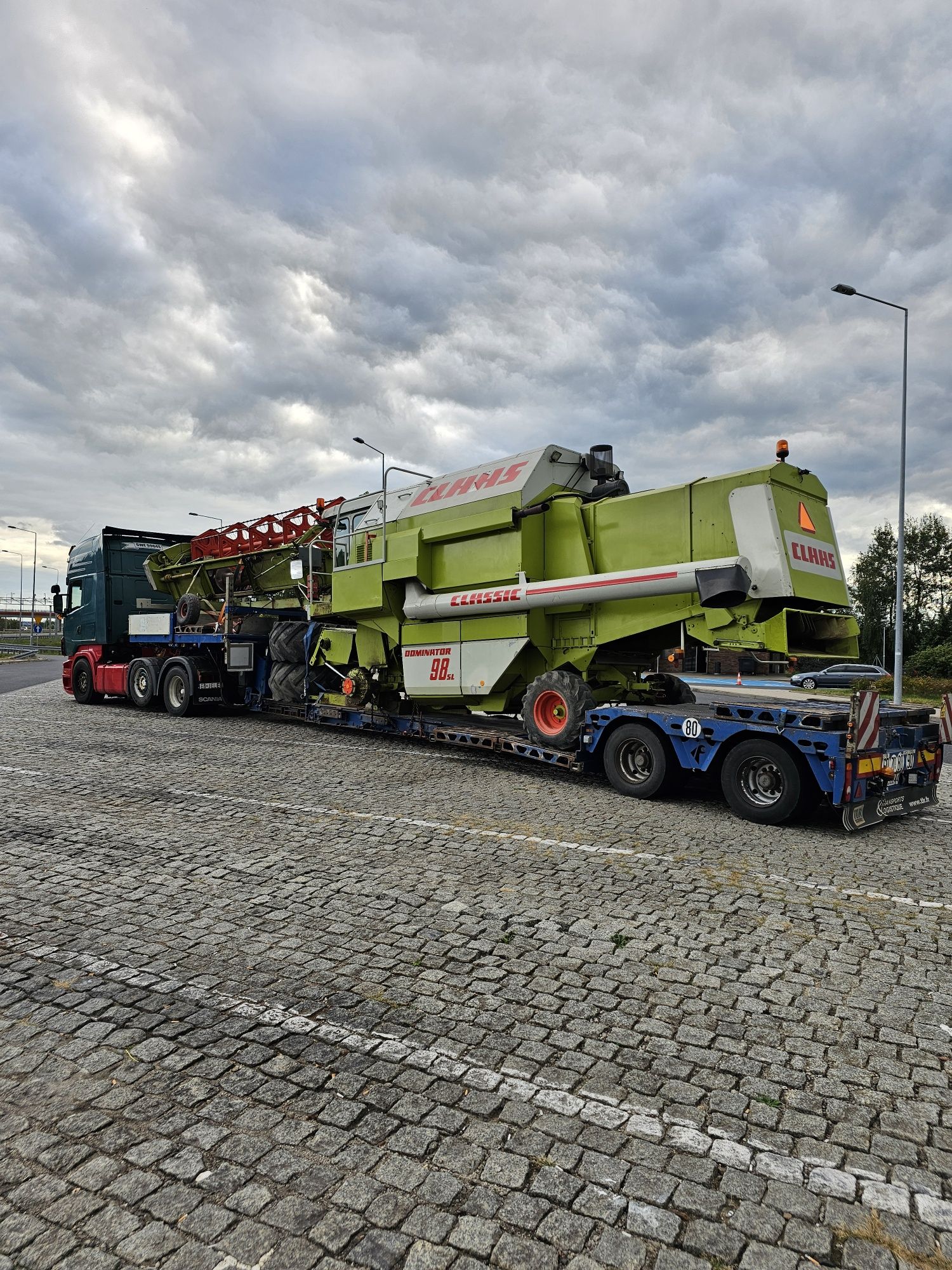 Pomoc Drogowa 24h/Laweta 2/7/15T/Transport Niskopodwoziowy