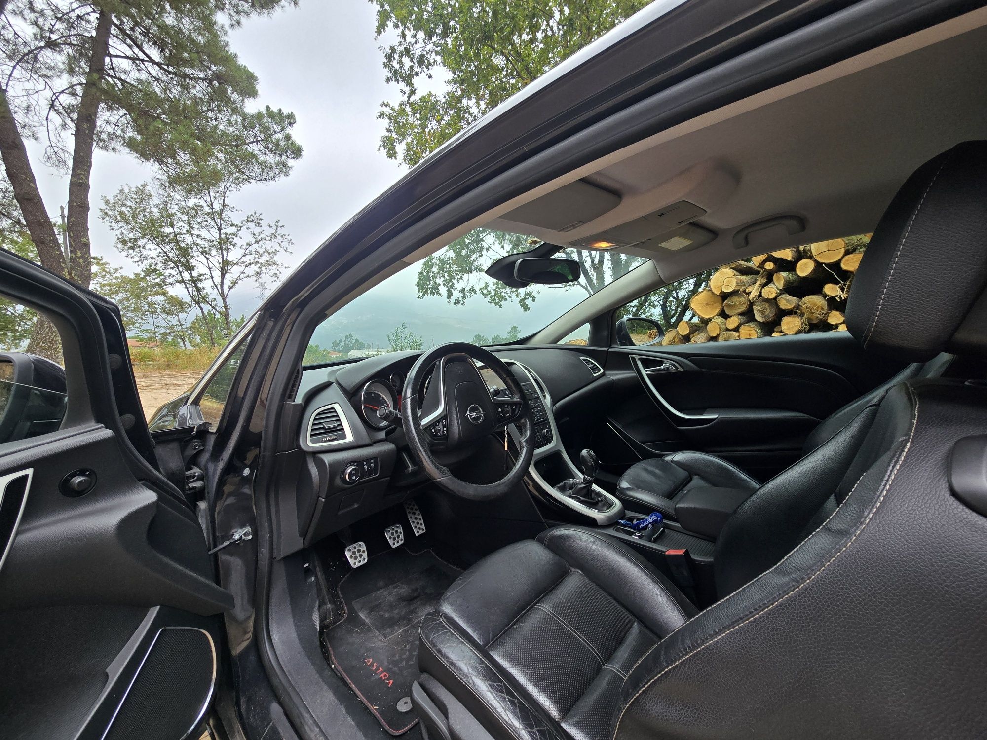 Opel Astra GTC 1.7 CDTI 130 CV