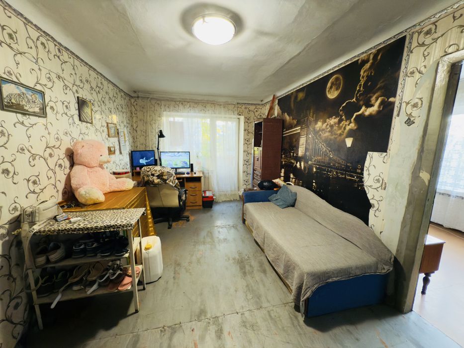 Продаж! Центр! 2-кімнатна квартира! Індивідуальне опалення!