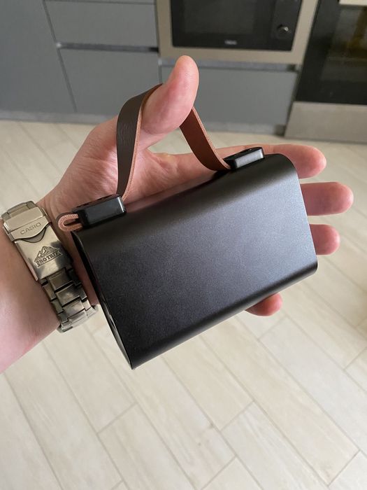 Powerbank 100w для ноутбука новый.