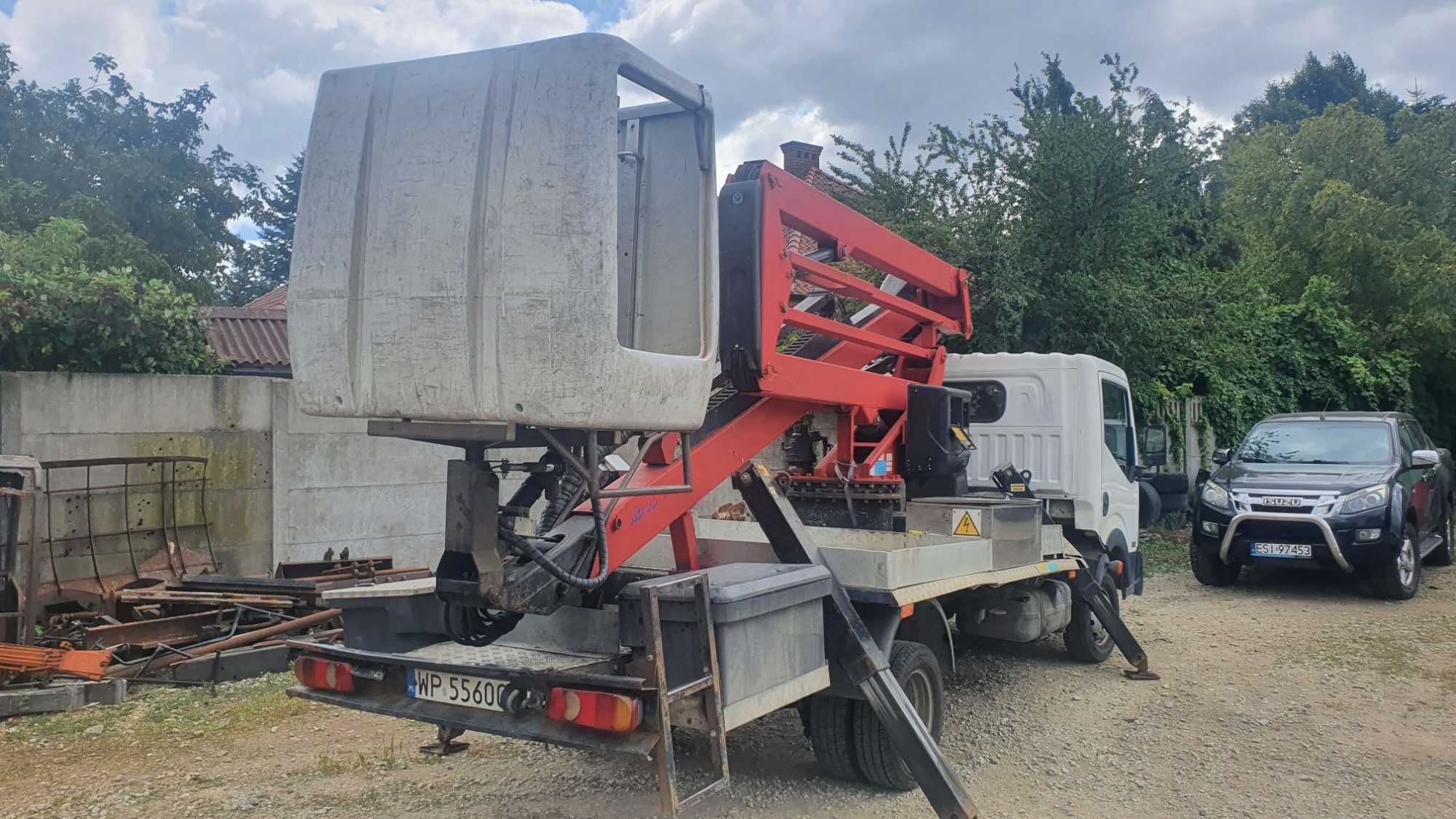 Nissan Cabstar 2,5D 35.11 zwyżka Socage DA20 podnośnik koszowy 20m UDT