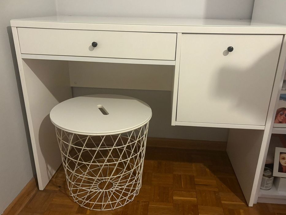 Biurko, toaletka Ikea