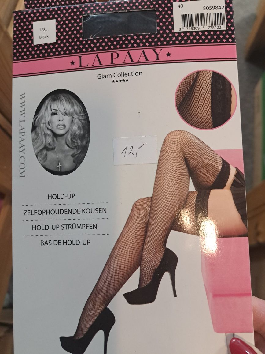 Zmysłowe pończochy samonośne