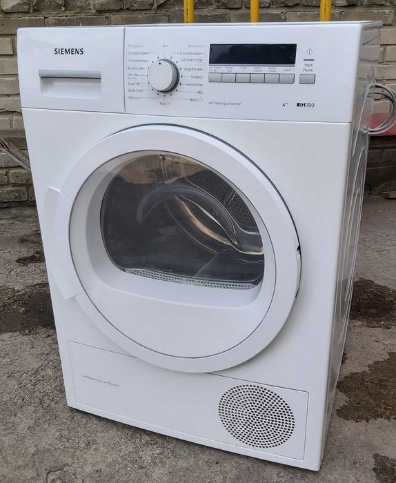 Сушильная машина б/у Сименс Siemens iQ700 WT46W261 8кг А++ Германия