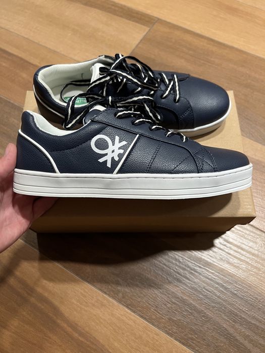 Стильне взуття для школи для хлопчика Benetton 37 р.