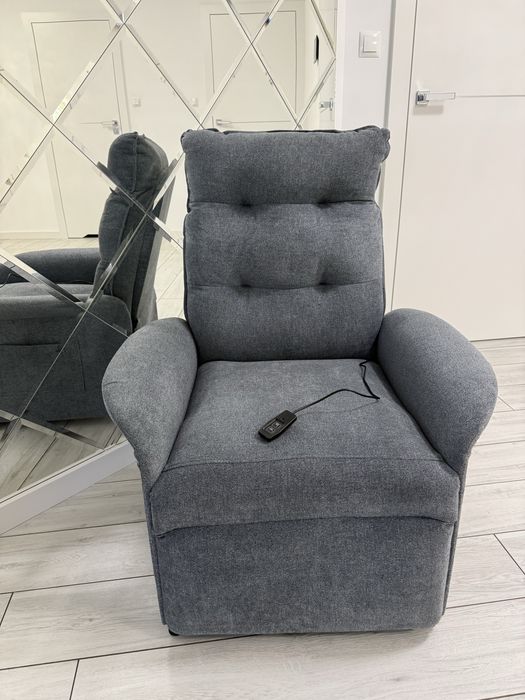 Fotel elektryczny z pilotem