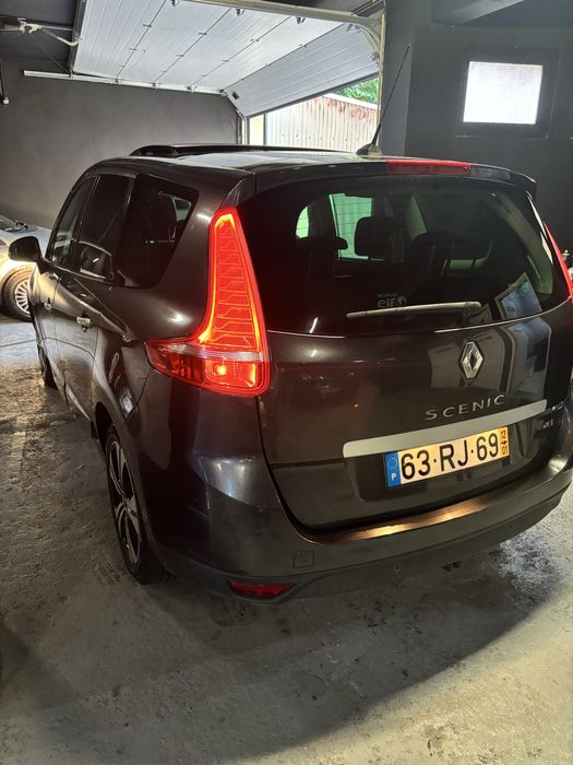 Renault GrandScenic 1.6 dci 130cv BoseEdition 7Lug.