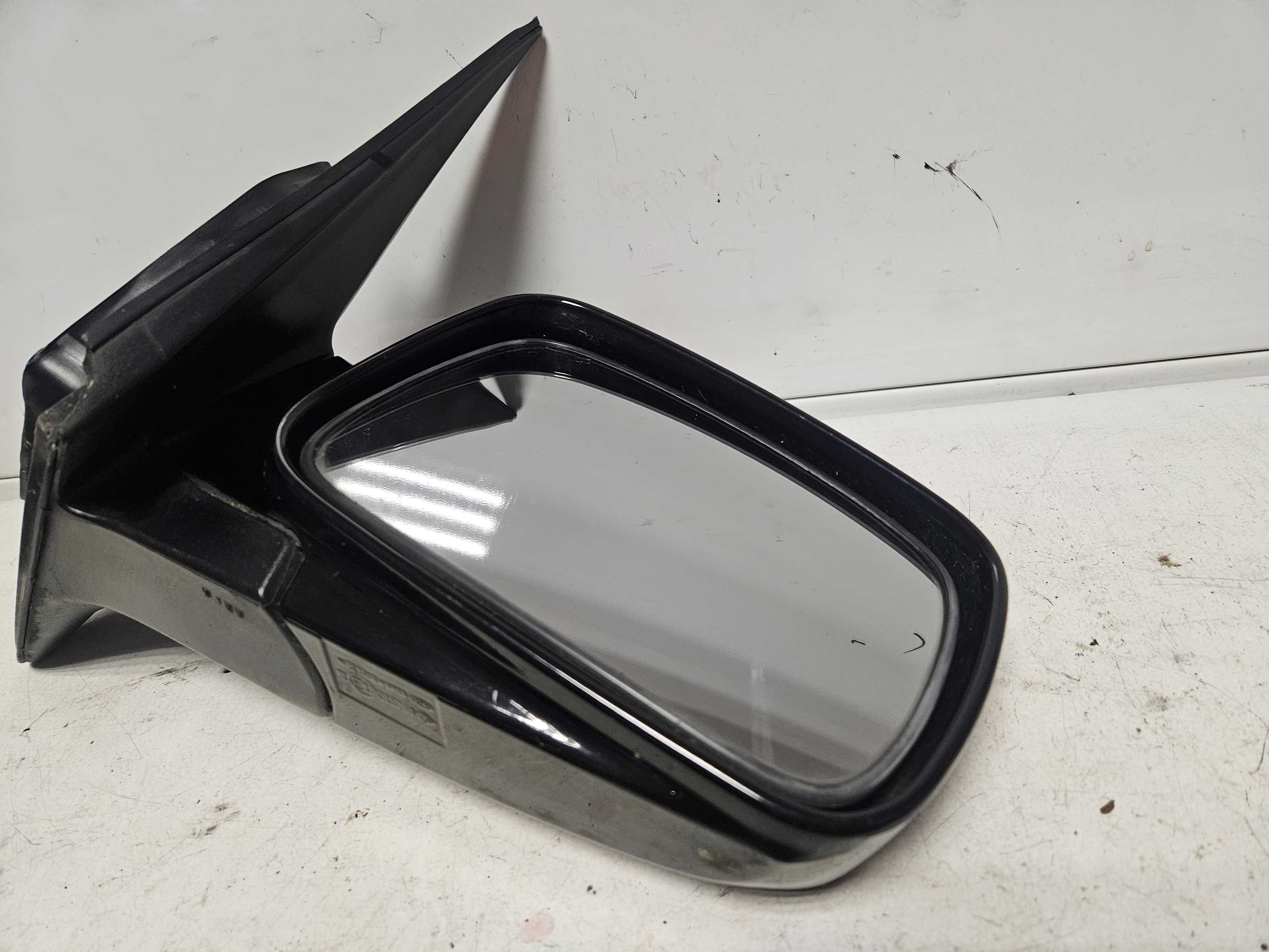 Kia Sorento I lift lusterko prawe ele. 7pin czarne