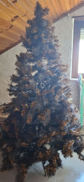 Árvore de natal castanha