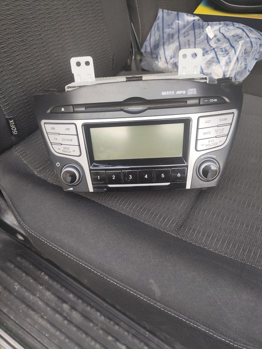 Штатная магнитола ix35