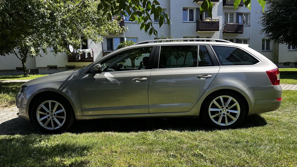 Octavia 2.0 TDI Xenon Canton Pół skora duża Navi El klapa