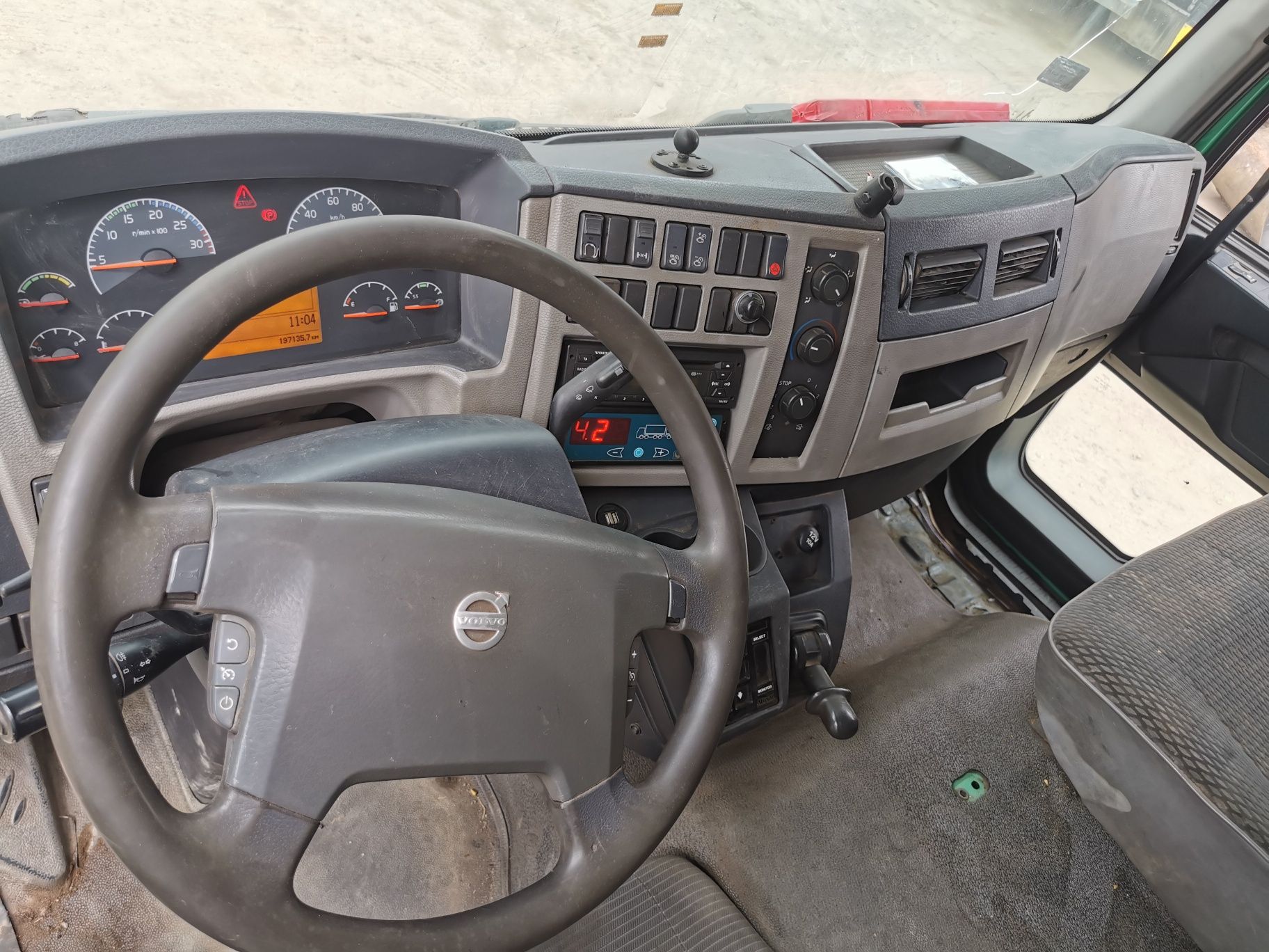 Volvo FL 240 4x2 2osie rama  2010r