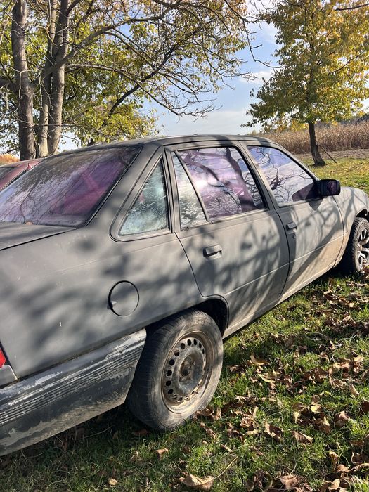 Продаю Opel kadett 1.4