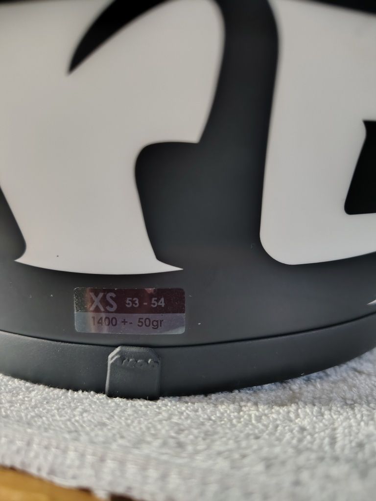 Capacete Integral AIROH Valor (Preto - XS)