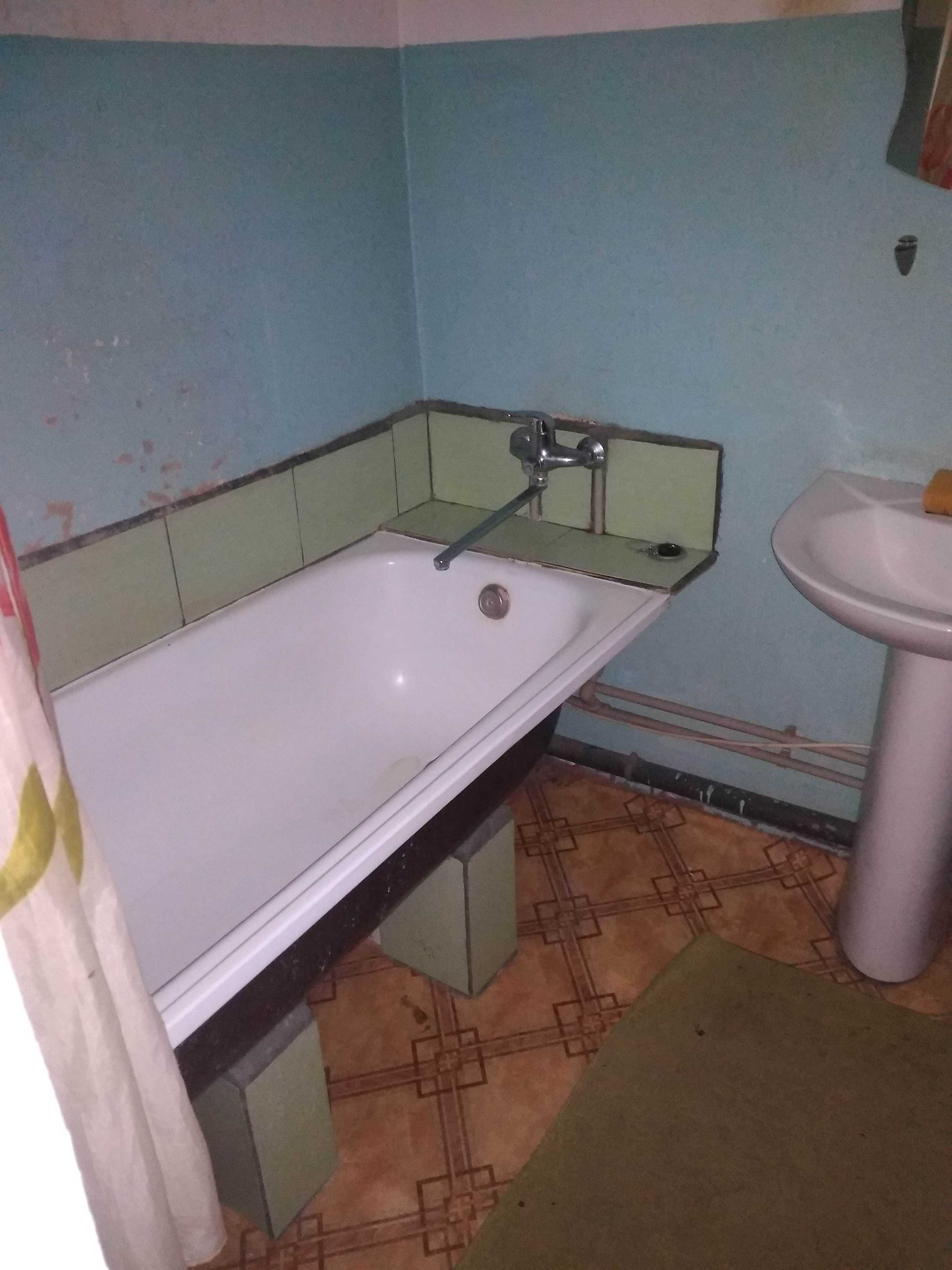 Продам просторную 1 комн.квартиру на Высоцкого