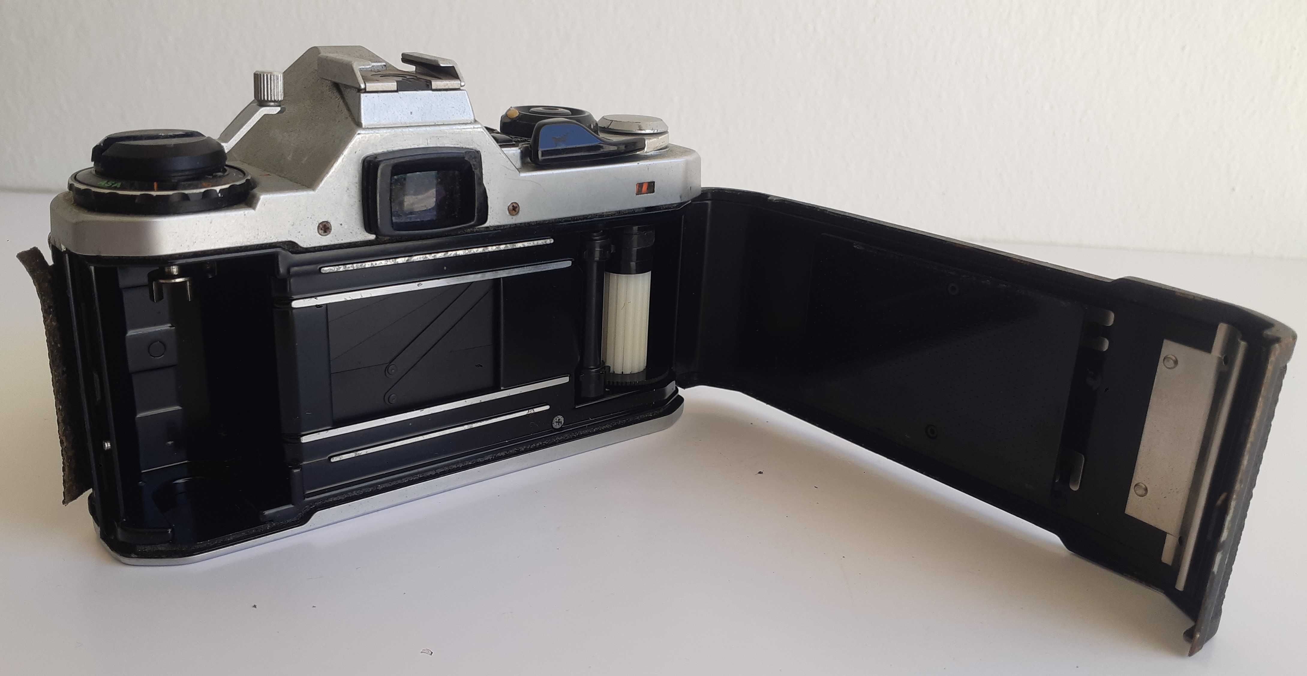 máquina fotográfica Pentax ME Super