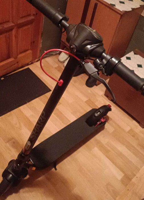 Hulajnoga elektryczna Sharp