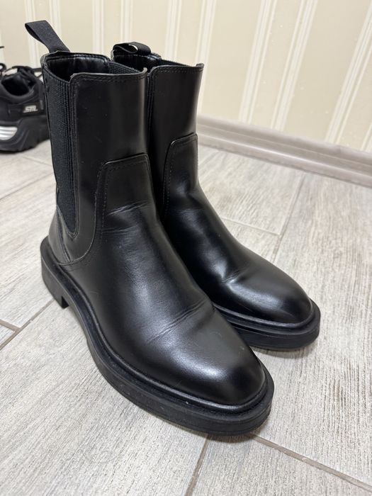 Черевики челсі Zara, 37 розмір