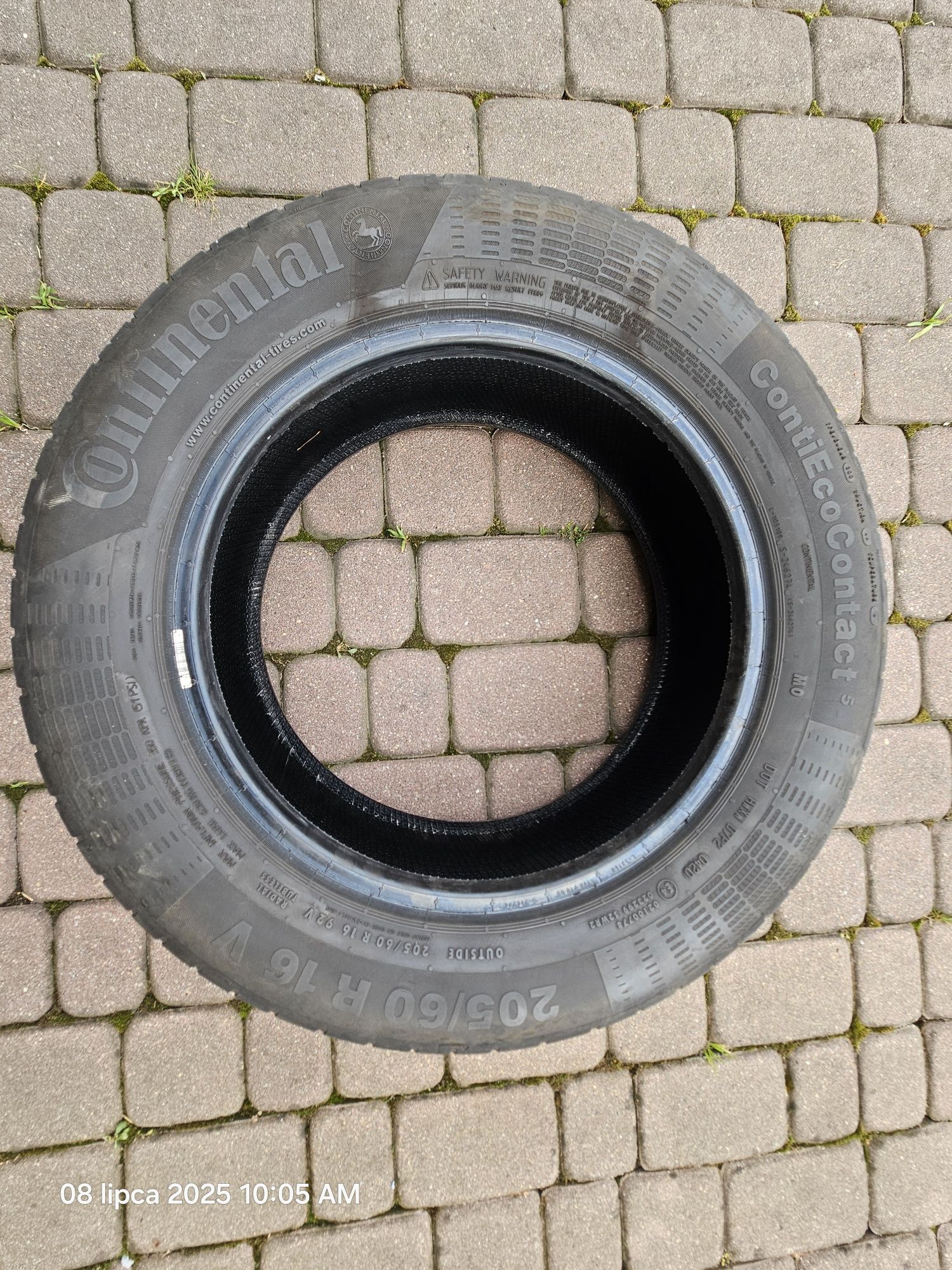 Opona pojedyncza letnia 205/60/r16 continental