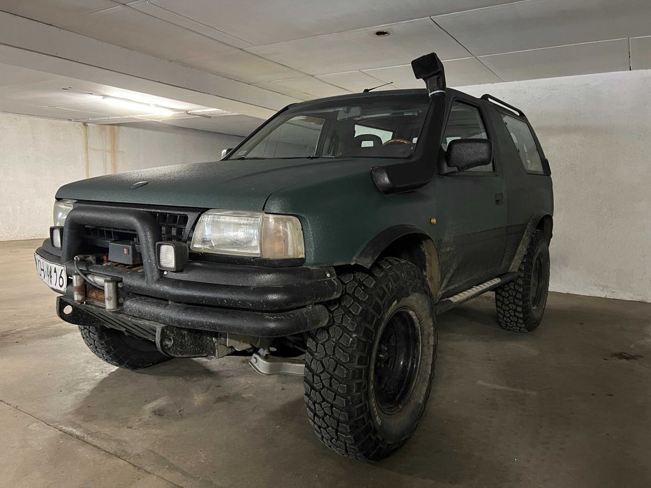 Opel FronteraA Sport 3.2 V6 Monterey