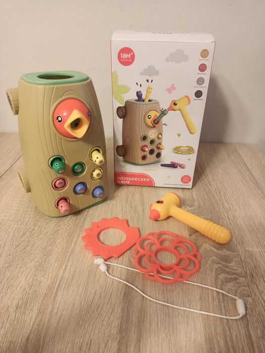 Gra magnetyczna, zręcznościowa, dzięcioł, wbijaj robaków, karmienie