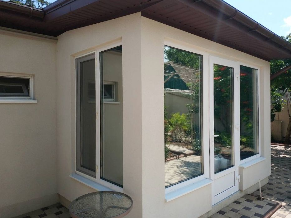 Солнцезащитная тонировка  окон. Поклейка зеркальной пленки на стекла