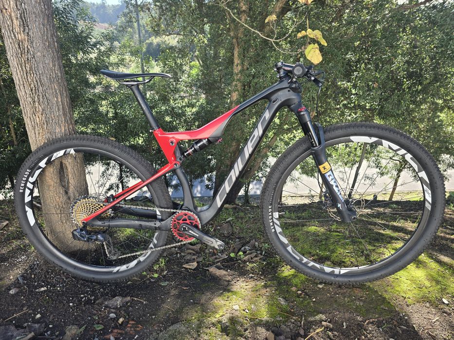 Btt carbono super equipada axs e rodas carbono