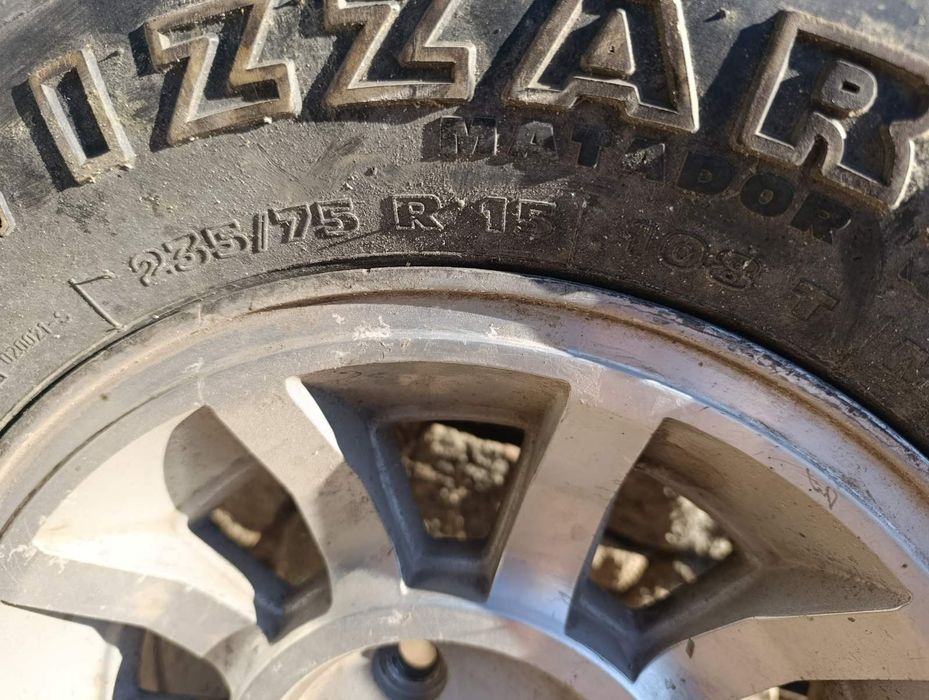 Продам колесо на джип гранд чероке