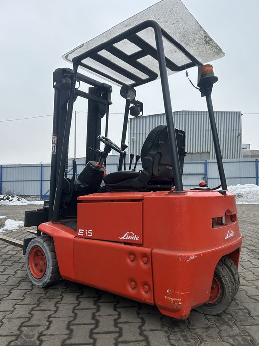 Wózek widłowy Linde E15