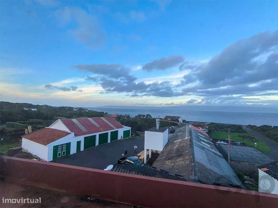 Serração de Madeiras com Carpintaria à Venda
