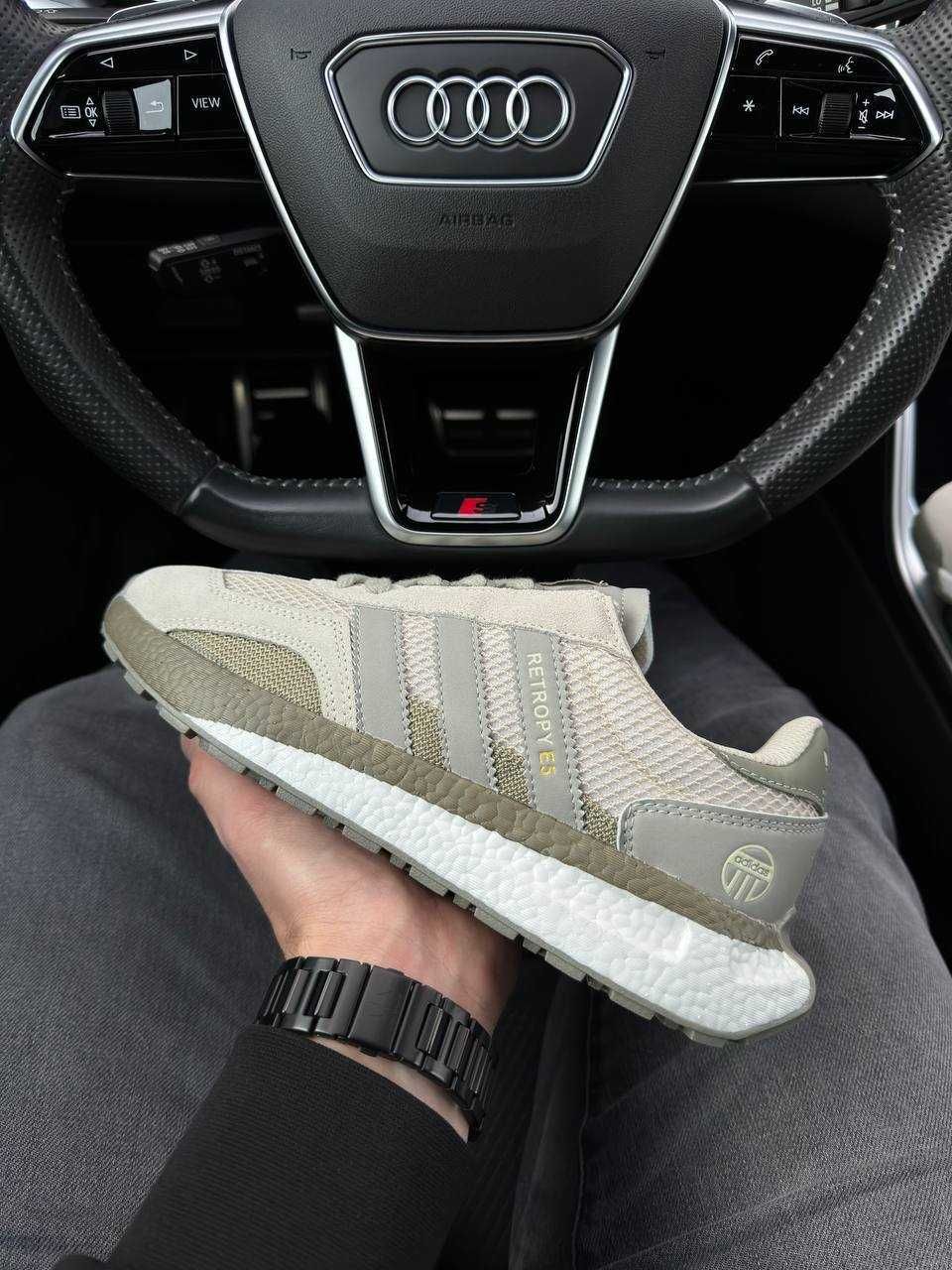 Чоловічі кросівки адідас Adidas Originals Retropy E5 Beige Olive 41-45