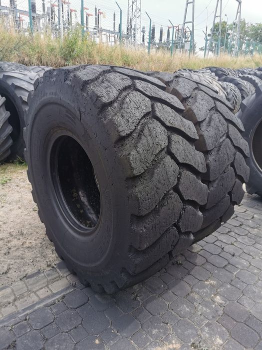 Para opon 20.5R25 X LD D2 Michelin #