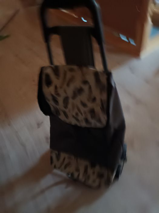 Promocja Wózek na zakupy z kólkami