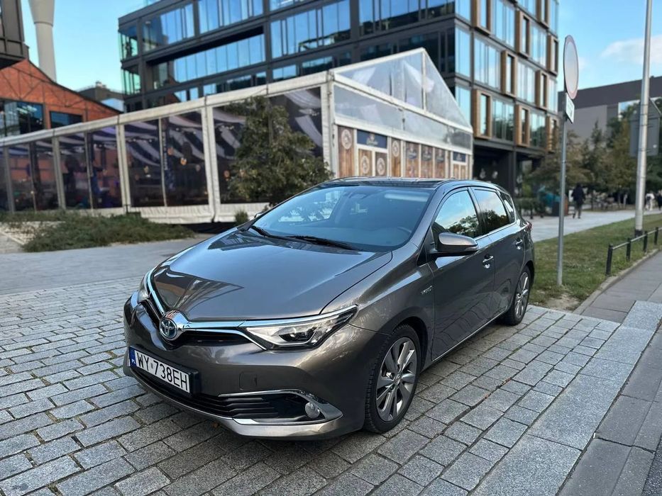 Toyota Auris Toyota Auris 1.8 Hybryda (Benzyna + LPG) 174k przebiegu
