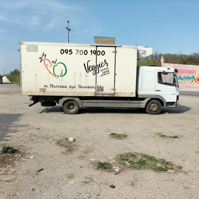 Мерседес атего 818 , рефрижератор