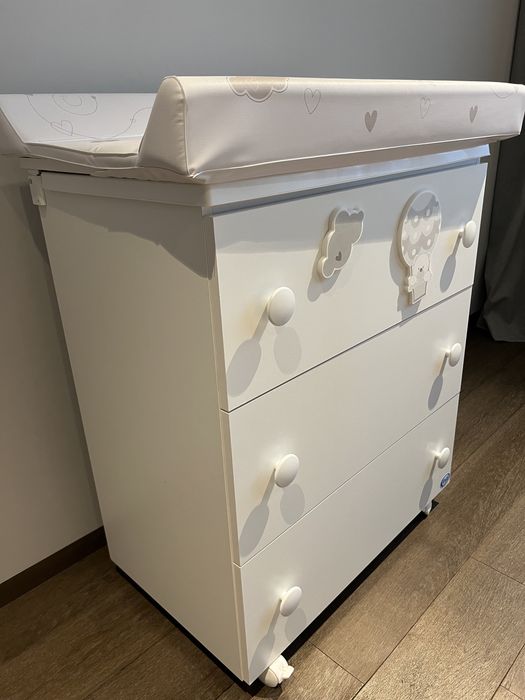 Сповівальний комод з ванночкою Pali . Пеленатор . Стан ідеальний