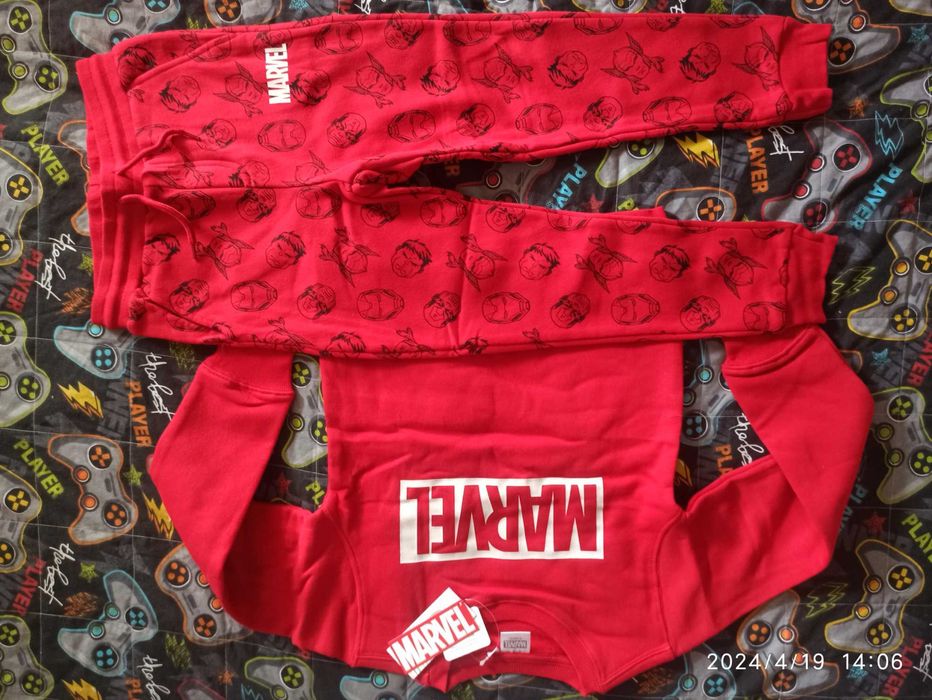 Dres chłopięcy Marvel 128 Nowy