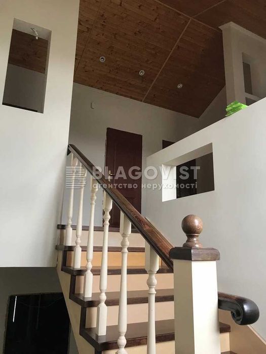 Продаж 3х пов. будинку 400м2, Деміівка