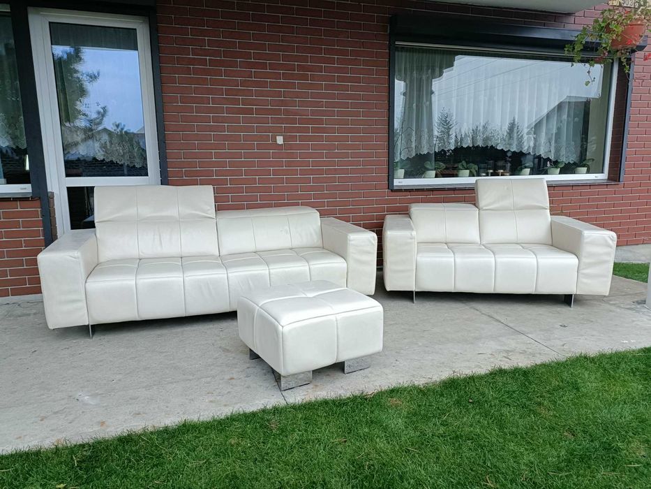 Sprzedam dwie sofy ze skóry -Skóra -skórzany –skórzana -skórzane