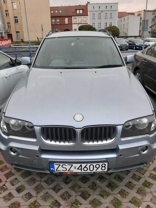 Syndyk sprzeda samochód BMW X3