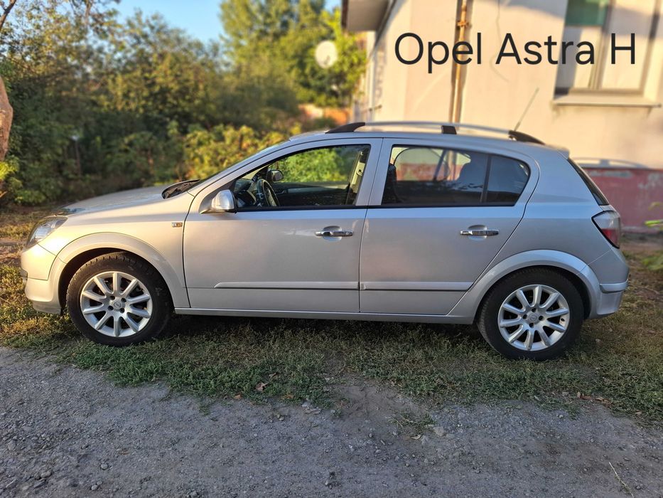 Авто opel Astra H
