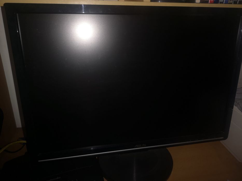 Monitor LCD ASUS VW223 - 22"