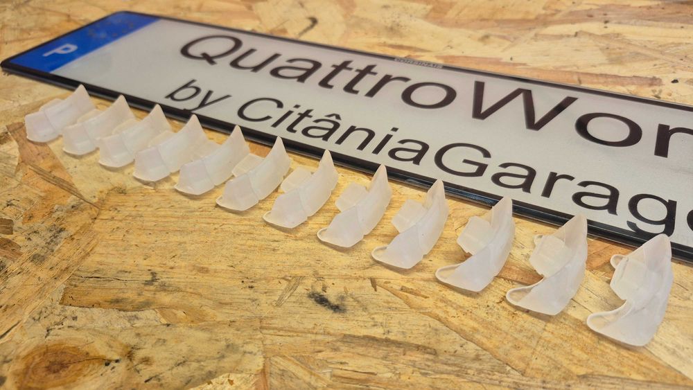 Casquilhos ORIGINAIS AUDI/VW para os bancos-ULTIMAS UNIDADES ORIGINAIS